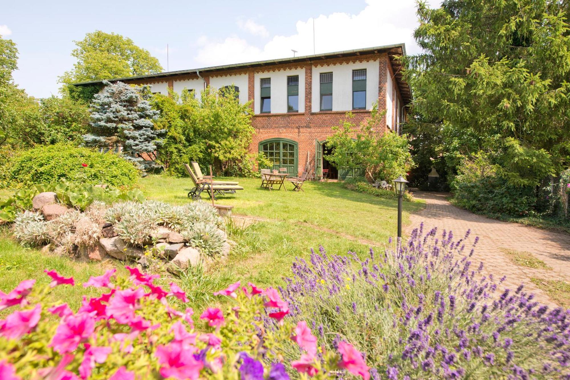 Romantik Hotel Gutshaus Ludorf Kültér fotó