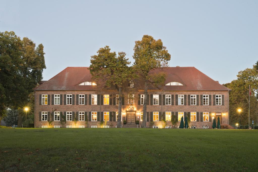 Romantik Hotel Gutshaus Ludorf Kültér fotó